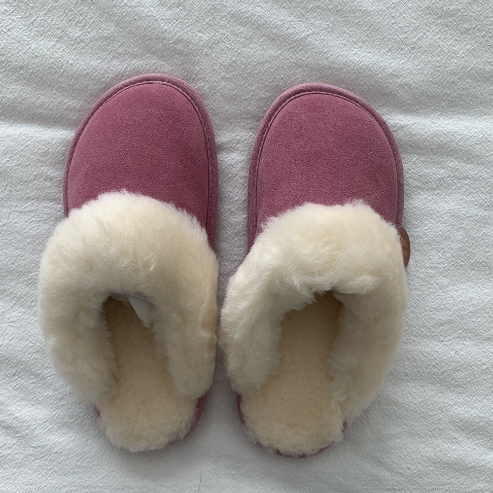 Fuzzy Pink Lambswool Slippers
